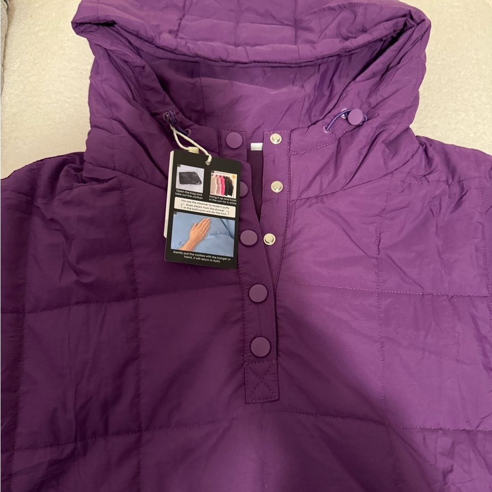 Quilted half button puffer jacket - Picture 8 of 9